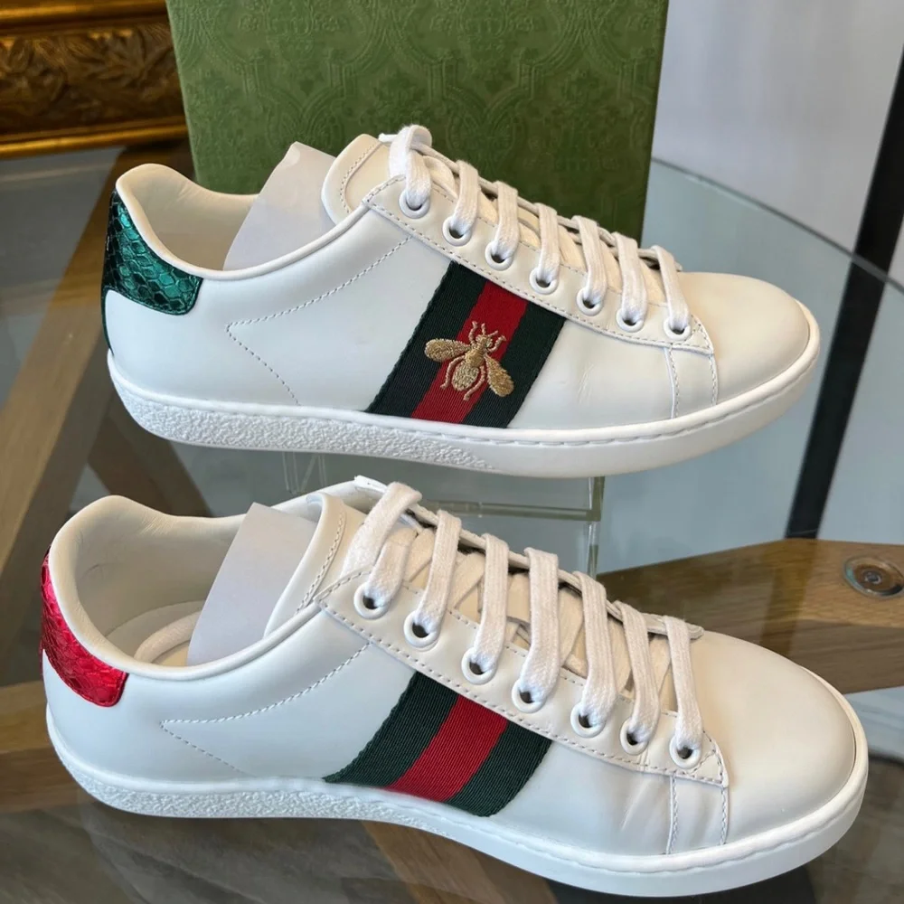 Gucci Ace ( Bee) Sneakers - Near new 10/10 - Picture 4 of 5